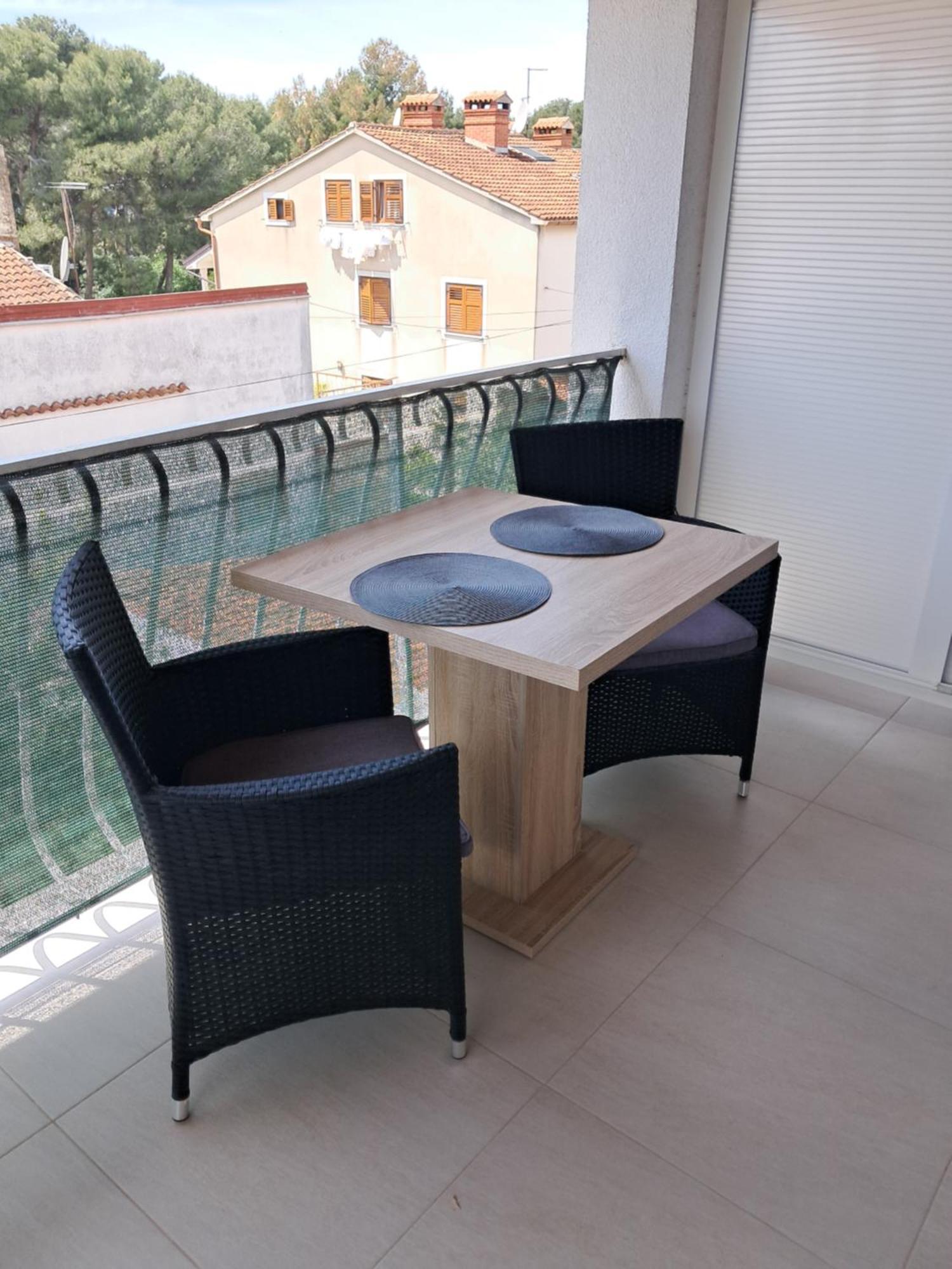 Nega 2 Rovinj